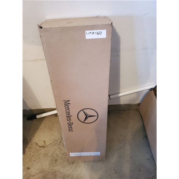 Mercedes Benz 2008 E Class Grill