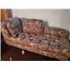 Image 1 : Vintage Fainting Couch
