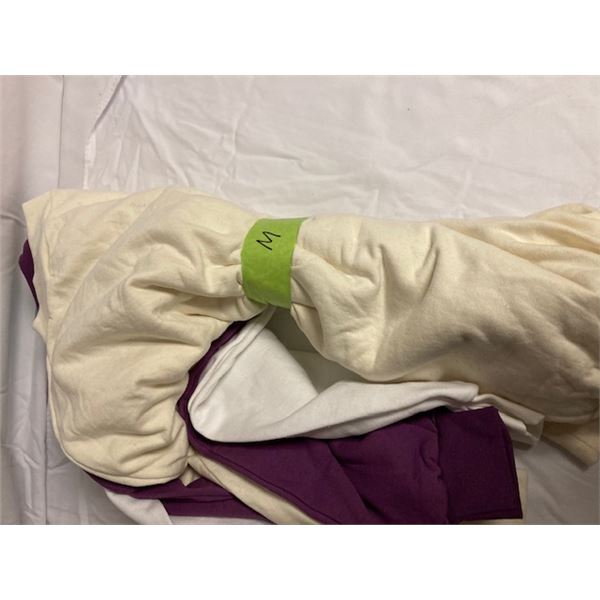 New Sweaters 3pk Sz.Med