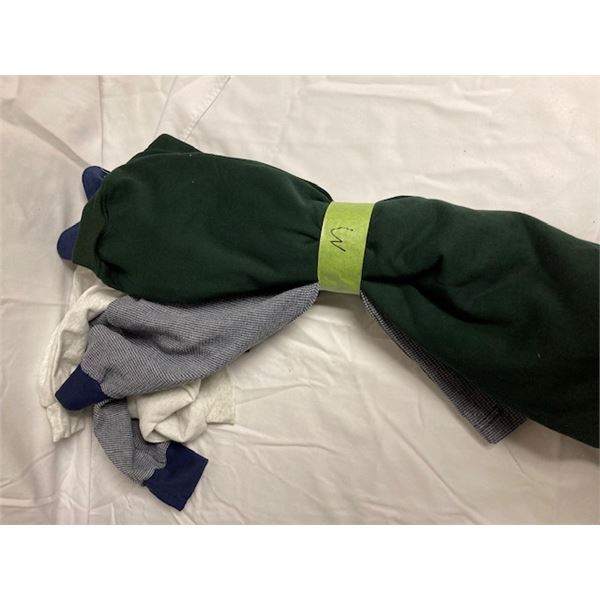 New Sweaters 3pk Sz.Med