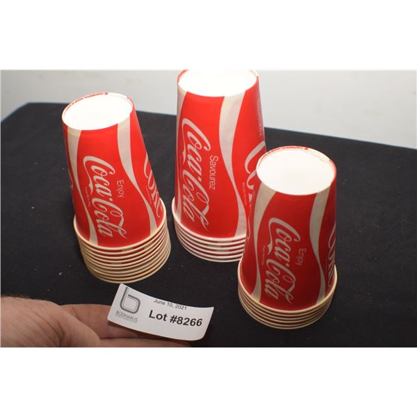 VINTAGE COCA COLA PAPER NOS CUPS