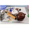 Image 2 : Bean Pot Stamped 2, Rolling Pin and Kitchenware