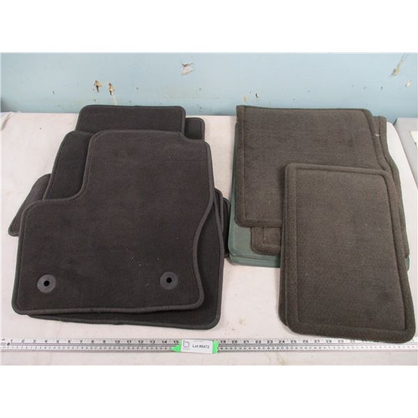 New Ford Floor Mats (2 Pairs)