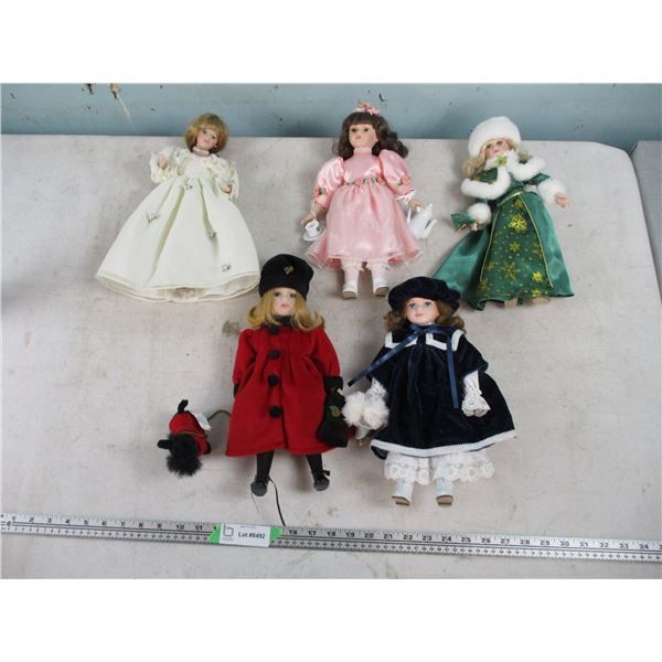 Avon Dolls (5) 12  Tall