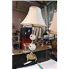 Image 1 : Vintage Lamp