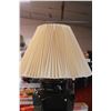 Image 2 : Large Vintage Lamp (Black)
