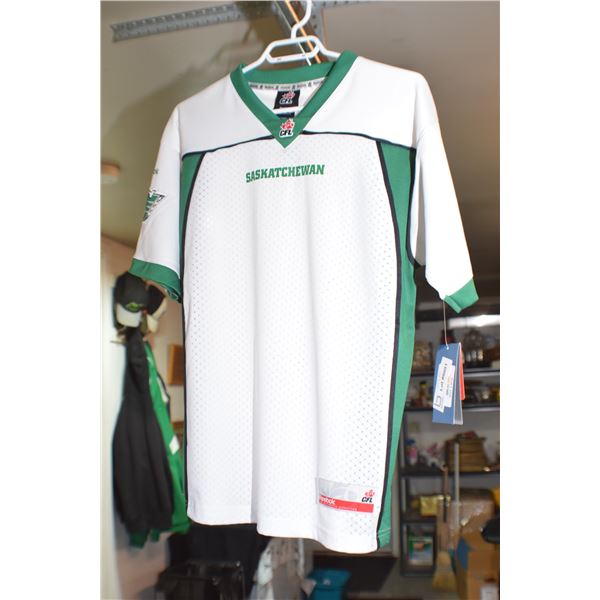 NOS WITH TAGS SASKATCHEWAN ROUGHRIDERS LARGE JERSEY