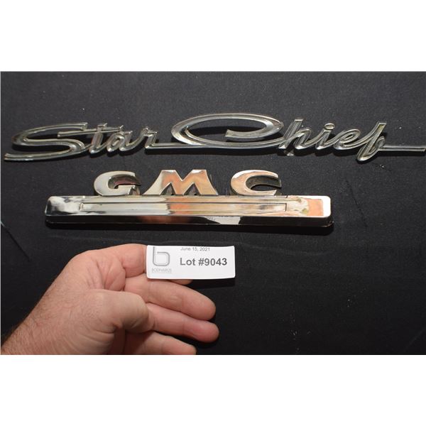 ANTIQUE SCRIPT EMBLEM LOT ---CHEVROLET  PONTIAC