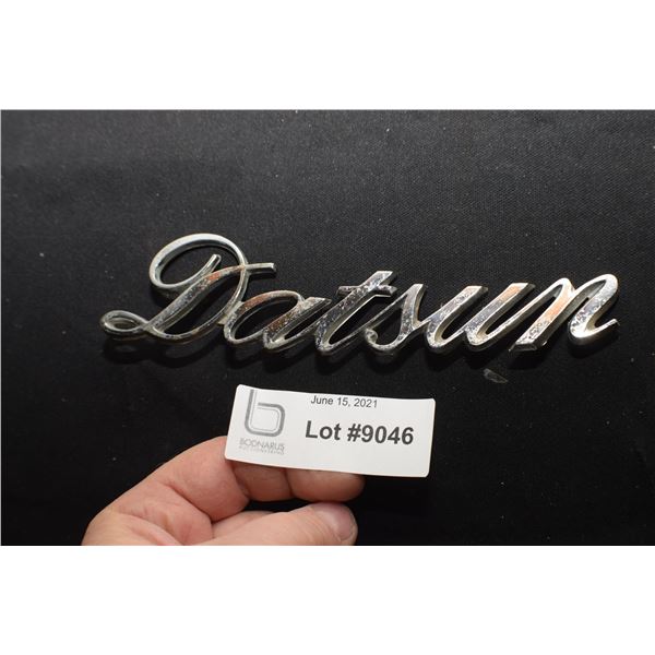 ANTIQUE SCRIPT EMBLEM LOT ---  DATSUN