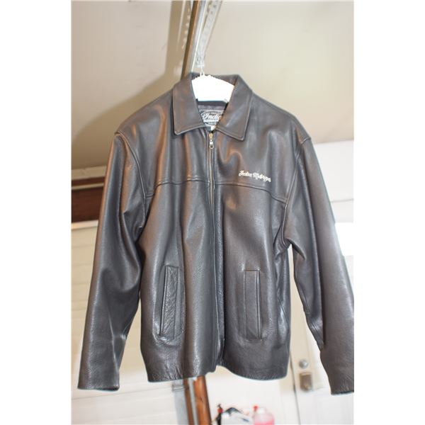 MINT INDIAN MOTORCYCLE LEATHER JACKET....MENS LARGE