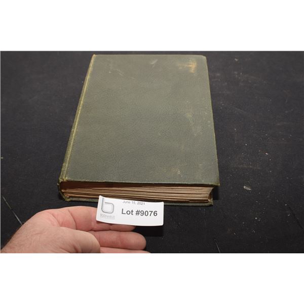 ANTIQUE MODELS HARDCOVER --- 1928