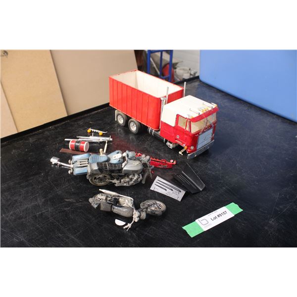 Model Semi Parts and Model Motorcycles Parts