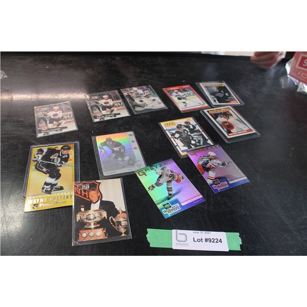 A Lot Of Wayne Gretzky Cards (12 Cards Total)