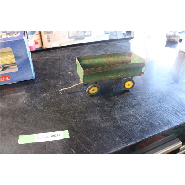 John Deere Toy Wagon