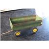 Image 2 : John Deere Toy Wagon