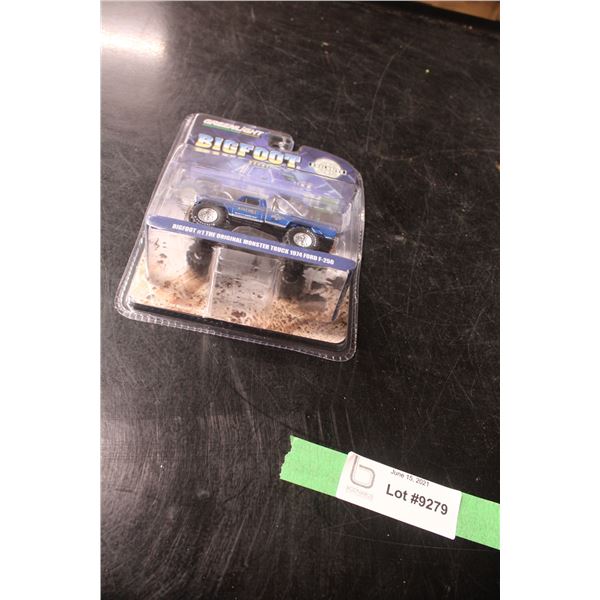 Big Foot Greenlight Toy Truck 1974 F-250 1/64 Scale