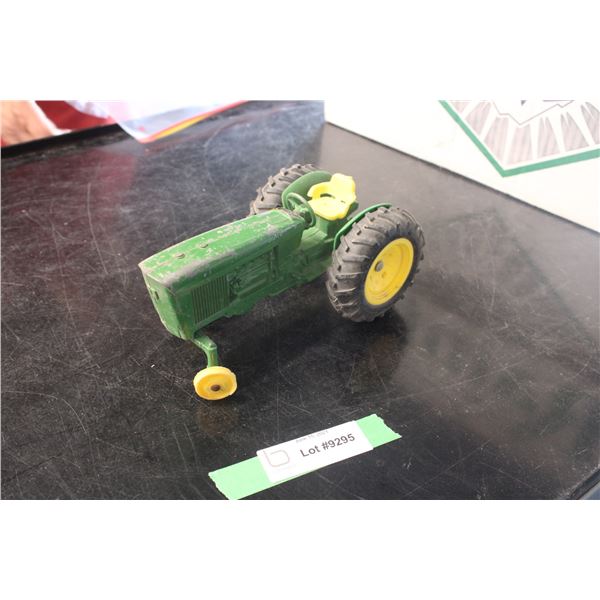 John Deere Toy Tractor (Poor Condition)