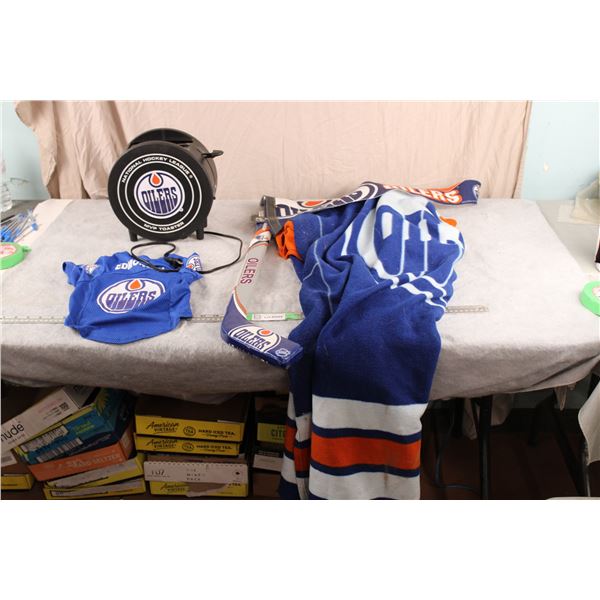Oilers Toaster (Missing Button Not Working) + Blanket + Misc Memorabilia