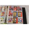 Image 3 : Binder with 40 Pages of Miscellaneous Hockey Cards