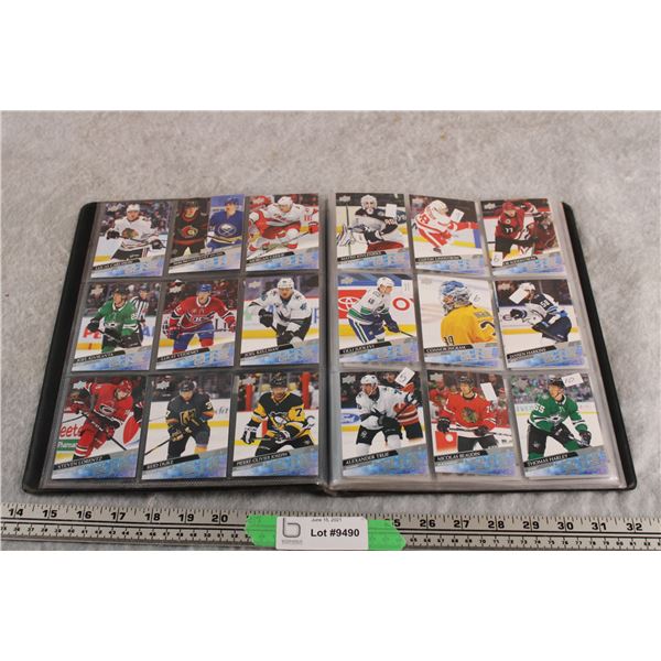 (2X THE MONEY) 2021 Binder with 18x Young Guns and 18x Canvas Inserts