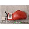 Image 1 : Junior Jones Boxing Glove with COA