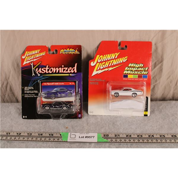 (2X THE MONEY) 1970 Plymouth Cuda + 1971 Duster 1:64 NIB