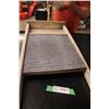 Image 1 : Wooden Wash Board Enamel Granite