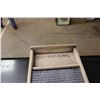 Image 2 : Wooden Wash Board Enamel Granite