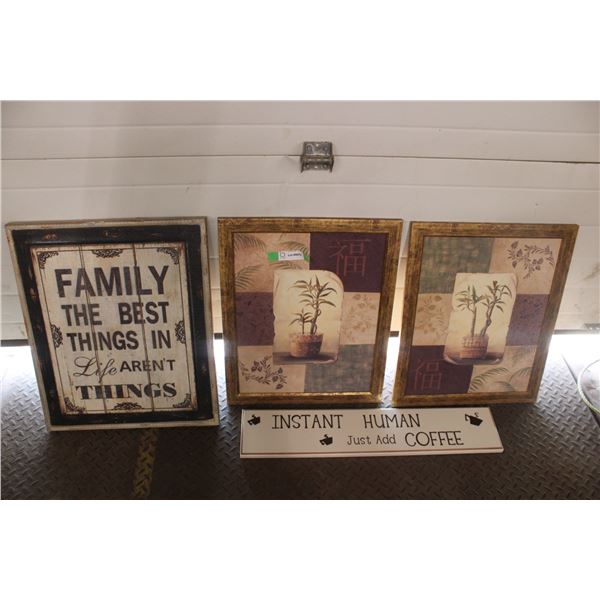 4 Pictures in Frames