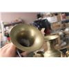 Image 5 : 2 Brass Ornamental Vases