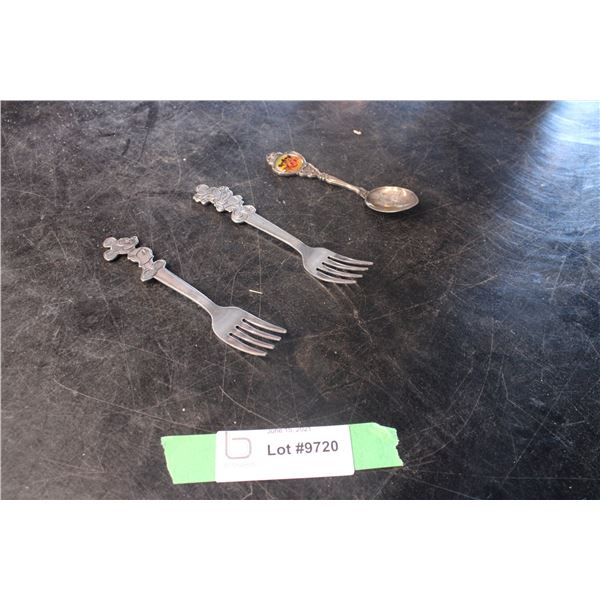 3 Disney Collector Spoons