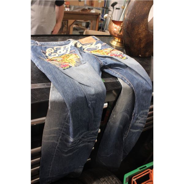Ed Hardy Size 33 x 32 Designer Pants