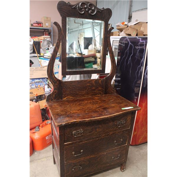 3 Drawer Dresser with Mirror