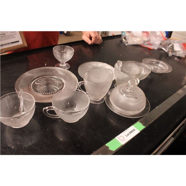 Clear Glass Dishware Set (10 Piece)