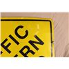 Image 3 : Large "New Traffic Pattern" Sign 30x30 (damaged)