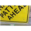 Image 4 : Large "New Traffic Pattern" Sign 30x30 (damaged)