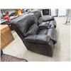Image 4 : Leather Power Recliner Love Seat