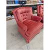 Image 2 : (IDK) 2 Matching Upholstered LR Chairs