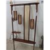Image 2 : Retro Pole Lamp Room Divider
