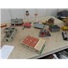 Image 2 : Toy Train Tracks, Builiding & Accessories
