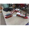 Image 3 : Christmas Train Set, 2 Transformer, Extra Train Tracks Plus More!