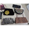 Image 2 : 10 Fance Small Purses