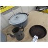 Image 3 : Graniteware