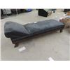 Image 3 : Antique Chaise Lounge