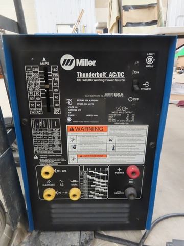 Miller Thunderbolt AC/DC Welder 225 AMP w Cable Some Rods , & Helmet