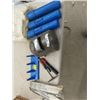 Image 3 : Miller Thunderbolt AC/DC Welder 225 AMP w Cable Some Rods , & Helmet