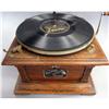 Image 2 : VICTOR MODEL #2 VICTROLA serial #897321 wi