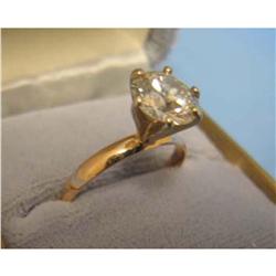 LADIES DIAMOND RING