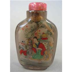 CHINESE PAINTING ON GLASS SNUFF BOTTLE (do