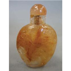 GLASS SNUFF BOTTLE the mottled brown and y